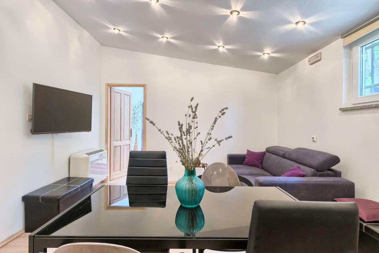 Wellness Apartman Kaiser Pula Zewnętrze zdjęcie